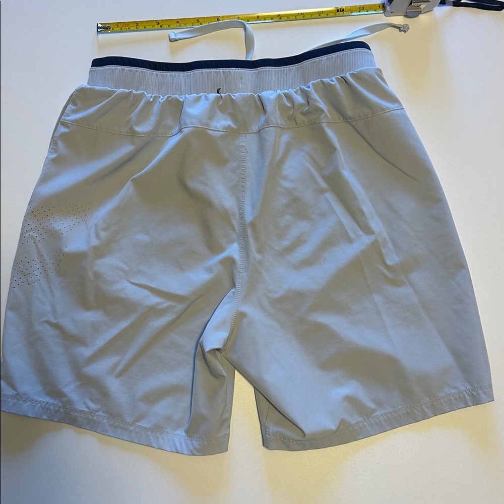 Fabletics Shorts Men's Large Elastic‎ Waist 7" Inseam Athletic Short Unlined - Picture 8 of 8
